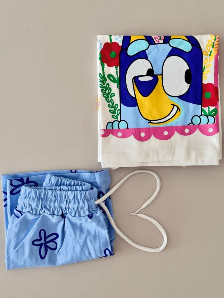 Bluey Baskılı Kız Çocuk Şortlu Takım