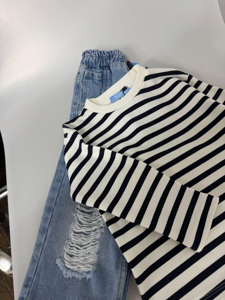 Lacivert Çizgili Uzun Kol Sweatshirt Erkek Çocuk