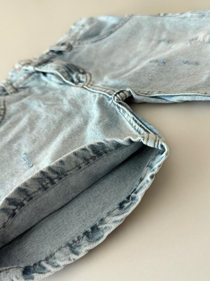 Çizgili Cep Detaylı Tişört Yırtık Detaylı Denim Kot Erkek Çocuk Kombin Şortlu Takım